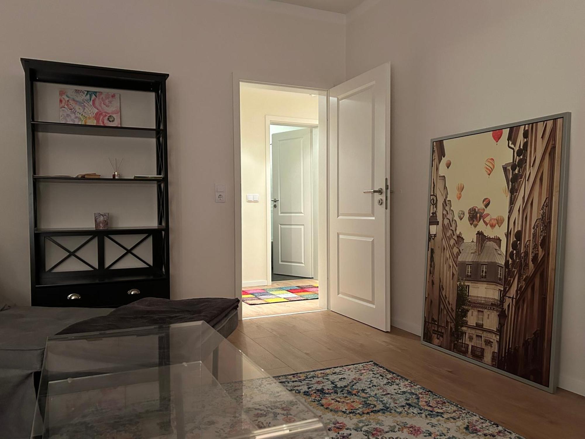 Schoene Neue 4 Zimmer Wohnung Mit Sued-Balkon Bis 8 Personen Наумбург Екстериор снимка