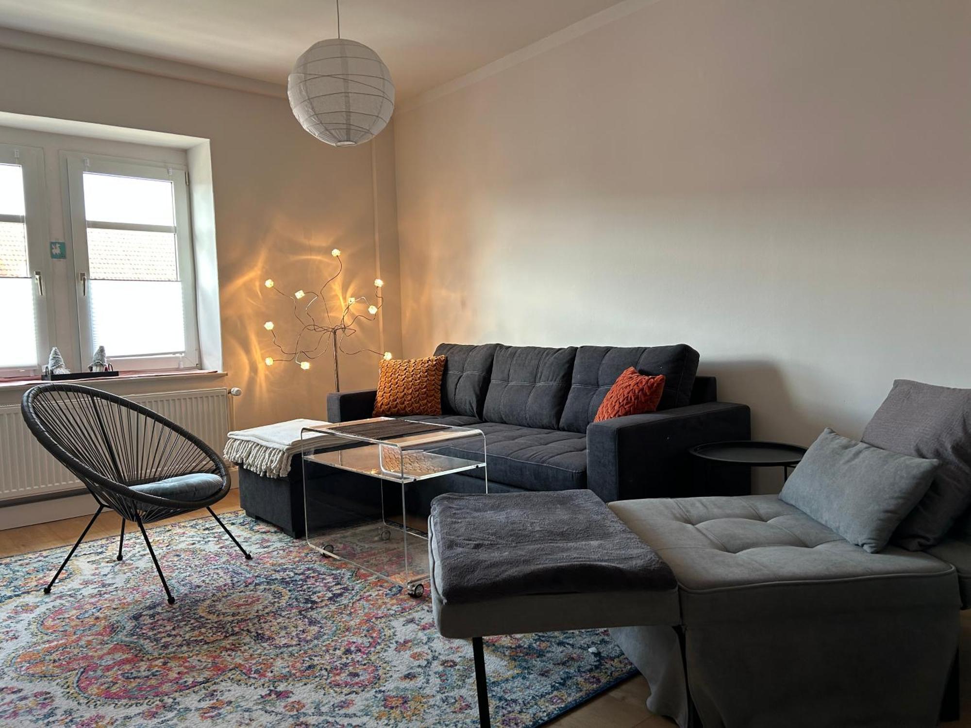Schoene Neue 4 Zimmer Wohnung Mit Sued-Balkon Bis 8 Personen Наумбург Екстериор снимка